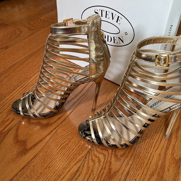 Steven Madden high heels 👠 - Picture 2 of 6